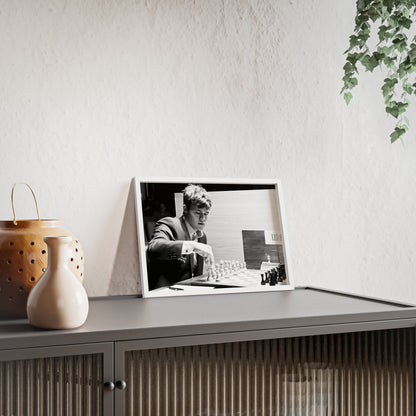 Magnus Carlsen, Framed Landscape Poster